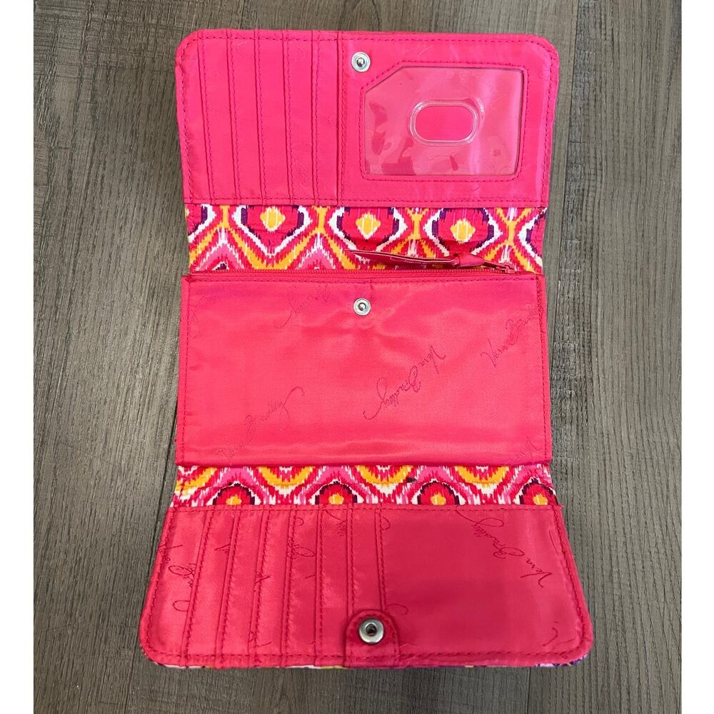 Vera Bradley Quilted Clementine Floral Pattern Snap Wallet - Picture 3 of 4